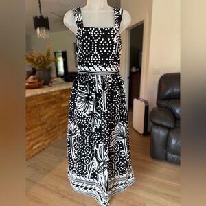 Band Of The Free Black and White Printed Dress. Size Small